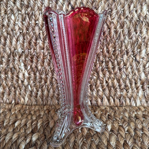 Vintage Cranberry Flash Triangle Footed Button Zipper Glass Vase 8.75” - Picture 7 of 17